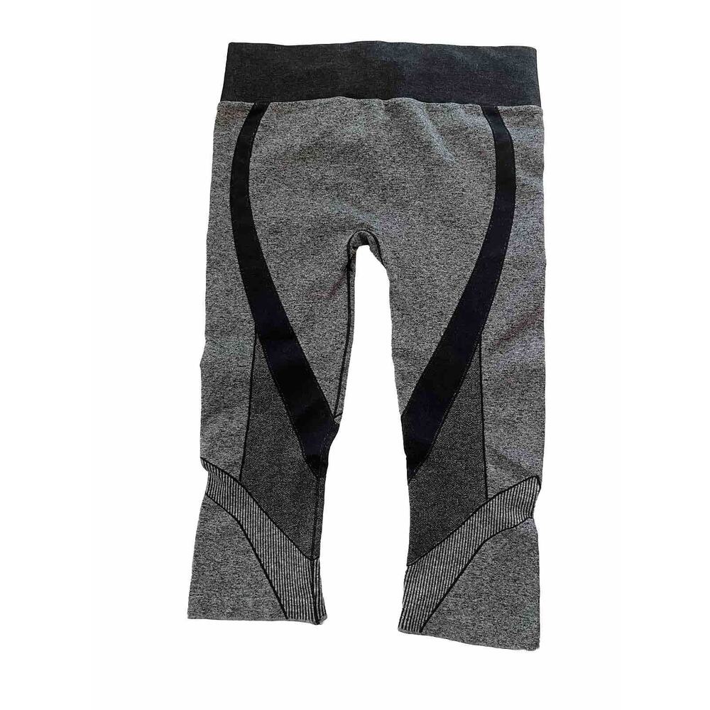 Nux Capri Cropped Legging Black And Gray Seamless Moderate Control Size Medium
